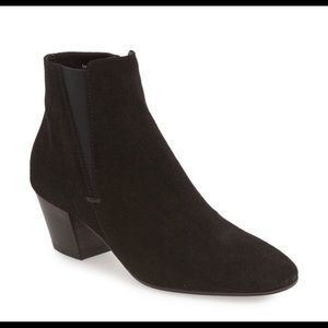 AQUATALIA • Faylynn Waterproof Suede Black Booties